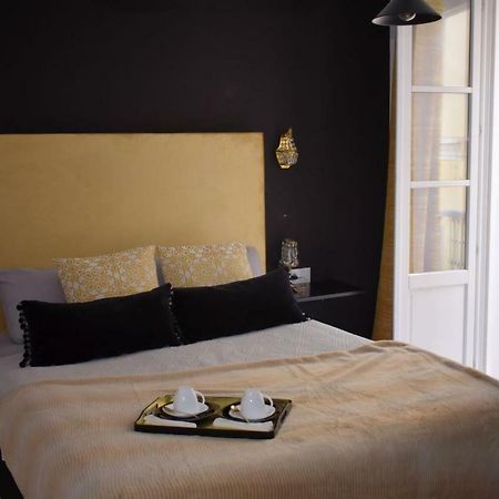 Apartamento Luxury Apartment กาดิซ ภายนอก รูปภาพ