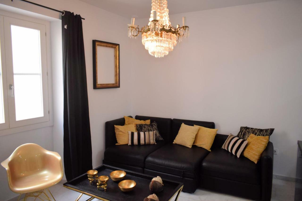 Apartamento Luxury Apartment กาดิซ ภายนอก รูปภาพ
